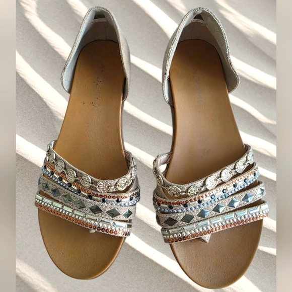 Adiamo Embellished Sandals with Metallic Accents Size 6.5 - Picture 1 of 5